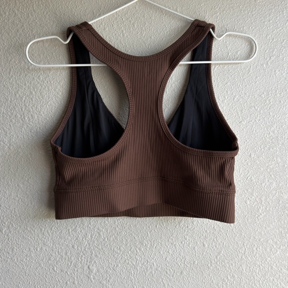 YEAR OF OURS Tess V Sports Bra in Dark Oak - Picture 5 of 7